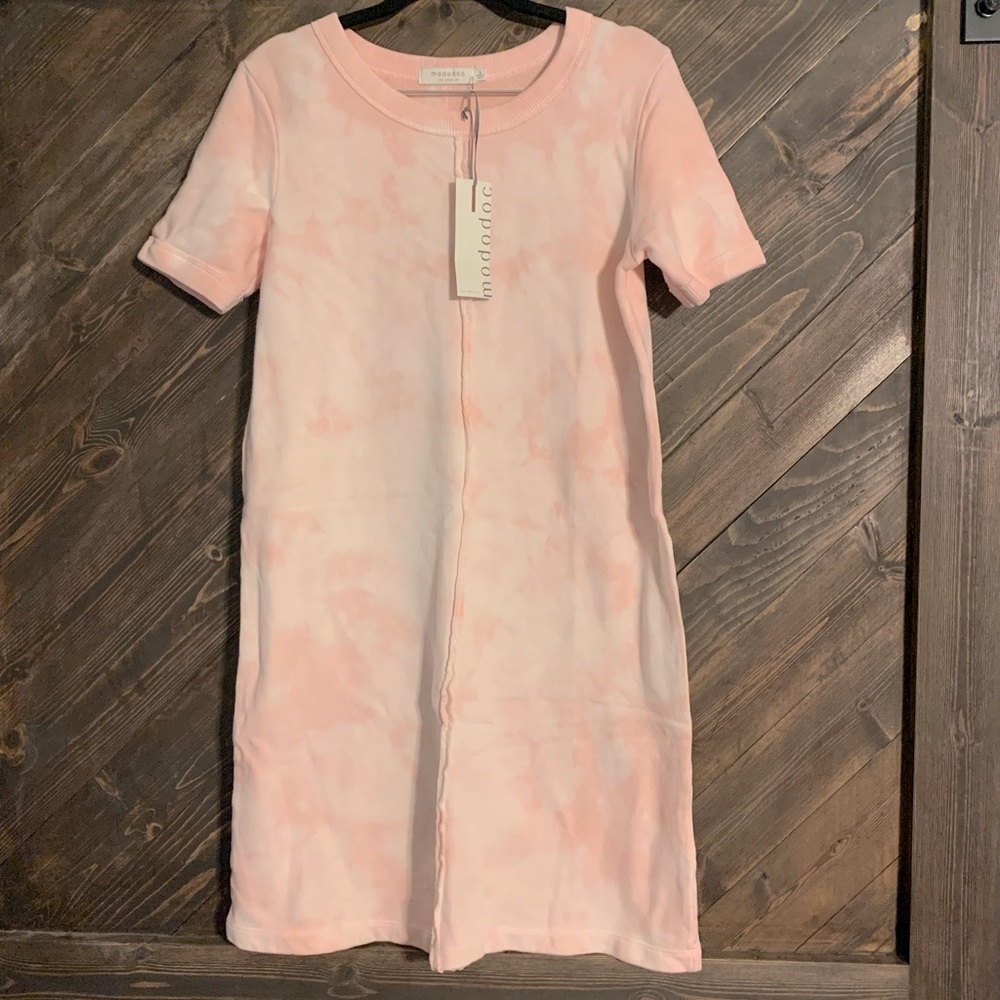 Mododoc pink & white tie-dye dress